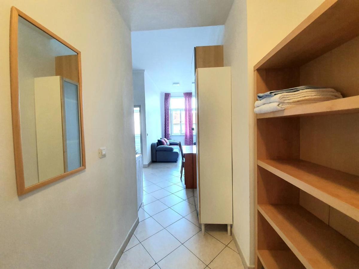 Apartment Praag Buitenkant foto