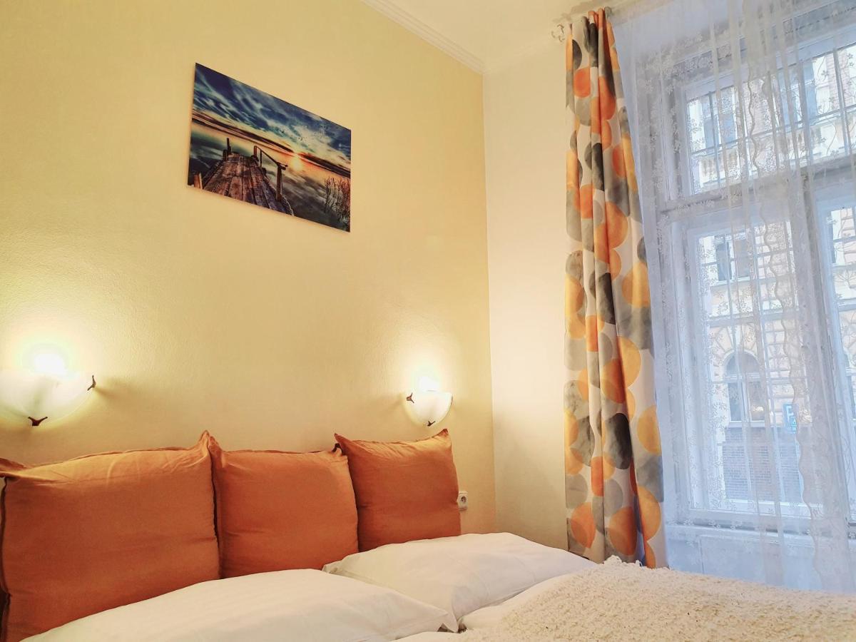 Apartment Praag Buitenkant foto
