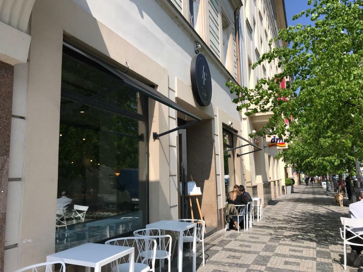 Apartment Praag Buitenkant foto