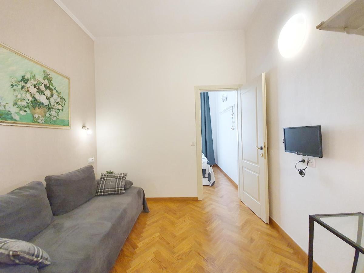 Apartment Praag Buitenkant foto