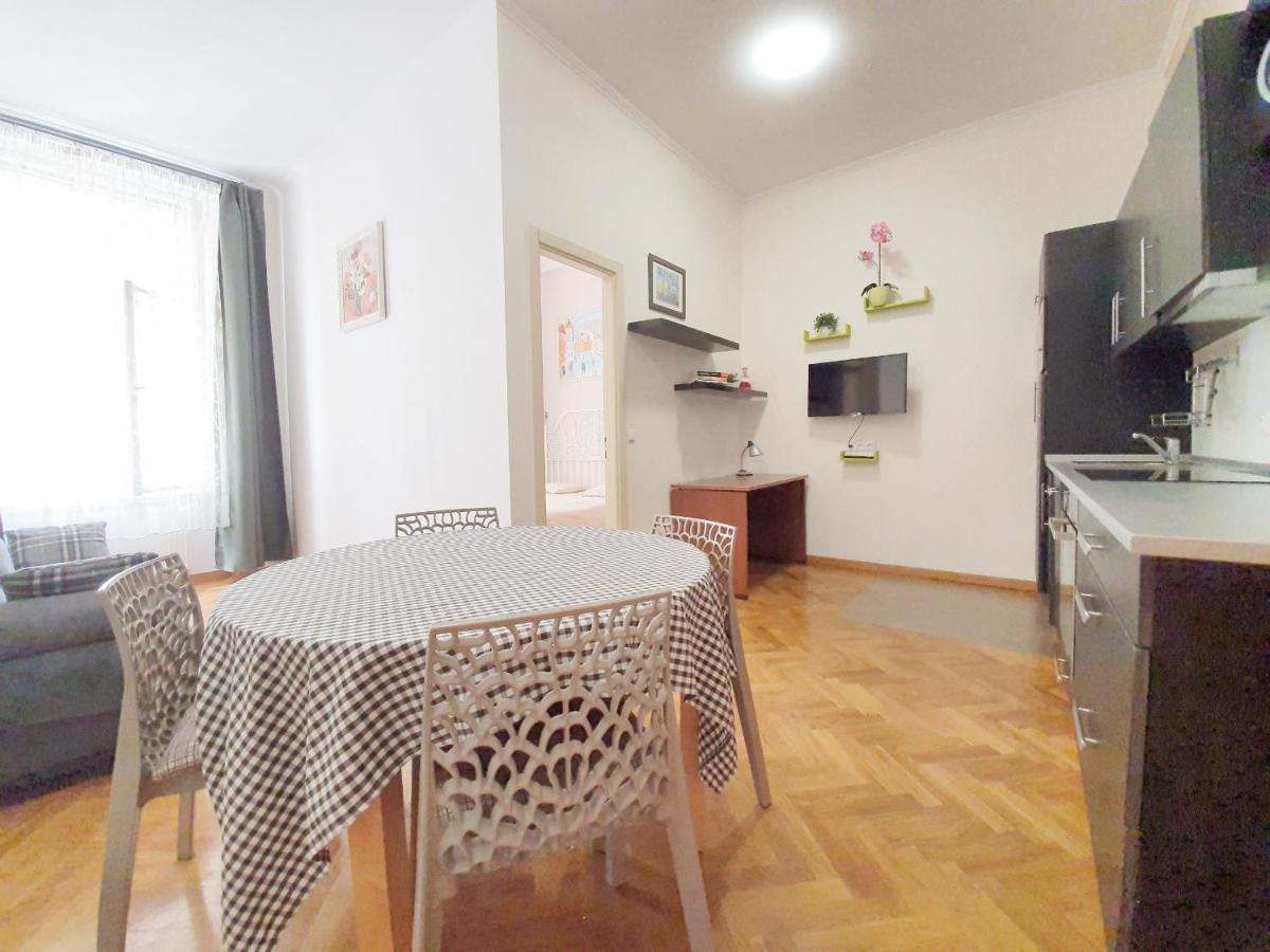 Apartment Praag Buitenkant foto